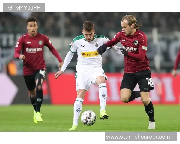 沙尔克04遭遇连败，保级形势严峻，经理人索莱尔深陷压力